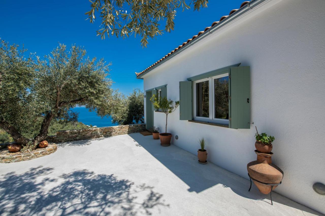 Avgi Villa Glossa Luaran gambar