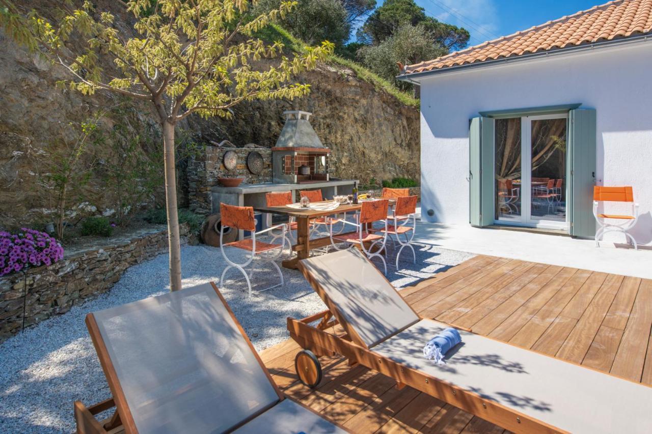 Avgi Villa Glossa Luaran gambar