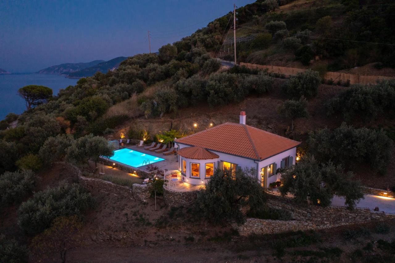 Avgi Villa Glossa Luaran gambar