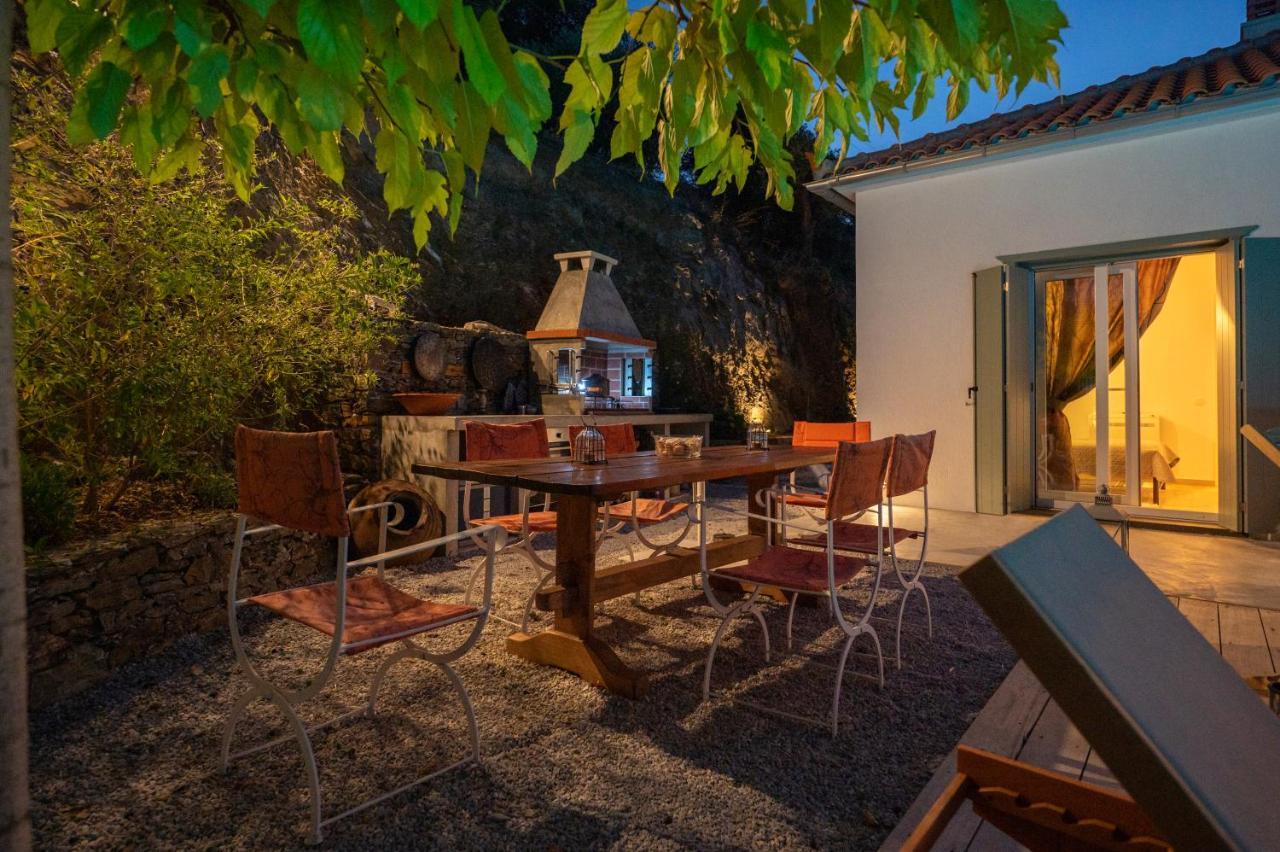 Avgi Villa Glossa Luaran gambar
