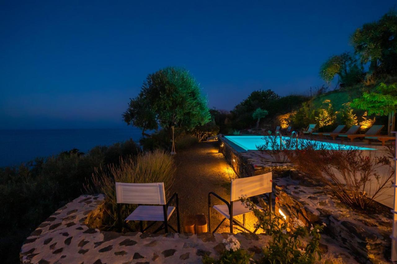 Avgi Villa Glossa Luaran gambar