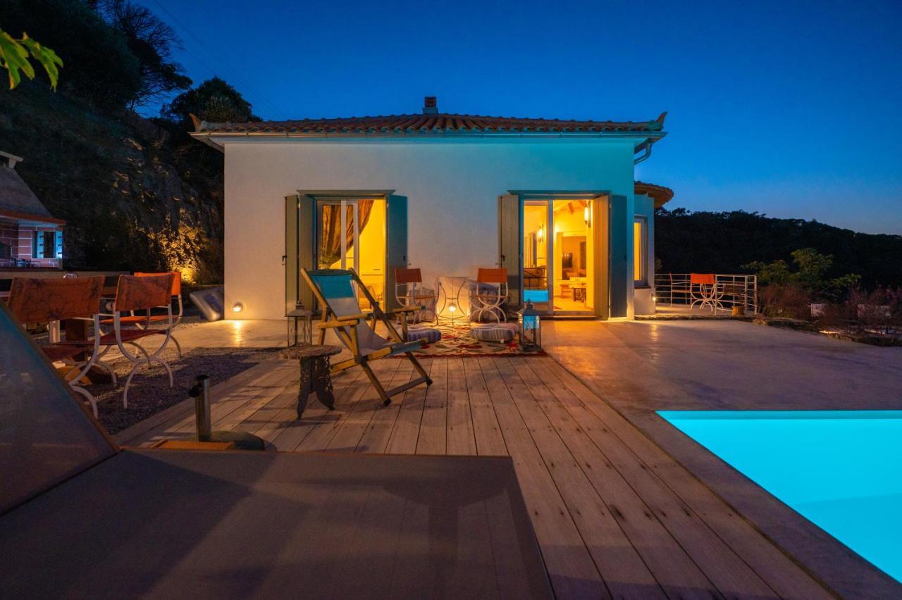 Avgi Villa Glossa Luaran gambar