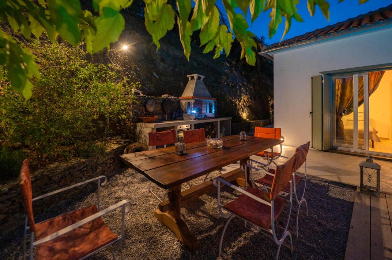 Avgi Villa Glossa Luaran gambar