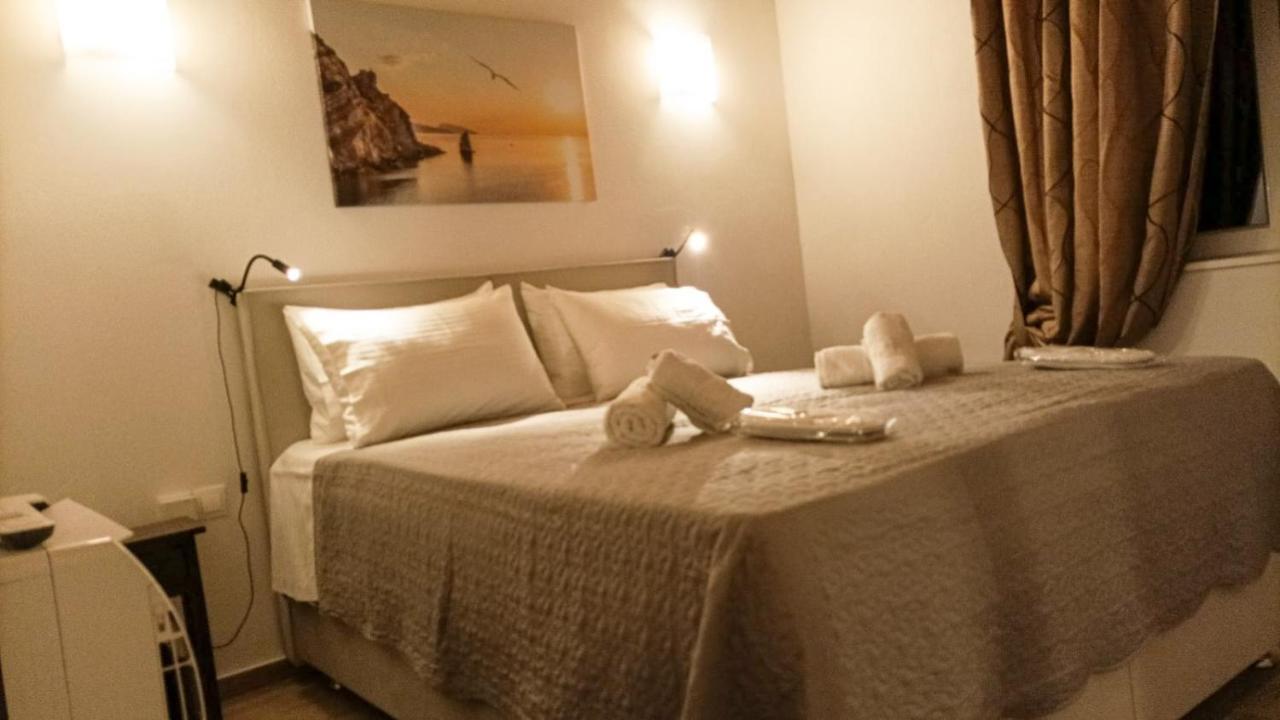 Avgi Villa Glossa Luaran gambar
