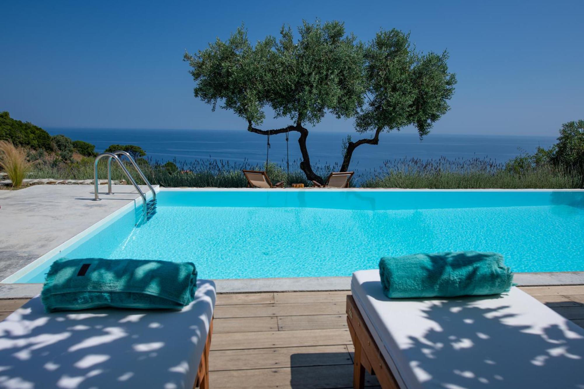 Avgi Villa Glossa Luaran gambar