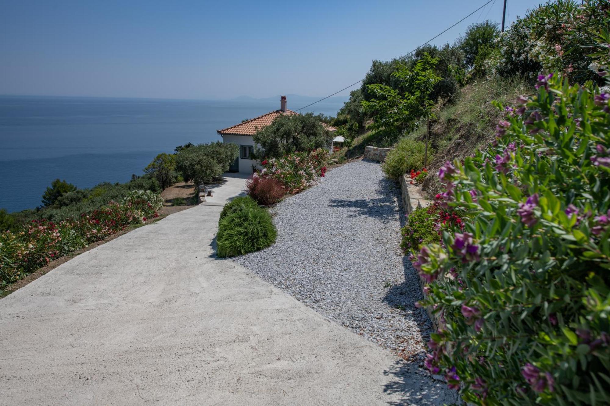 Avgi Villa Glossa Luaran gambar