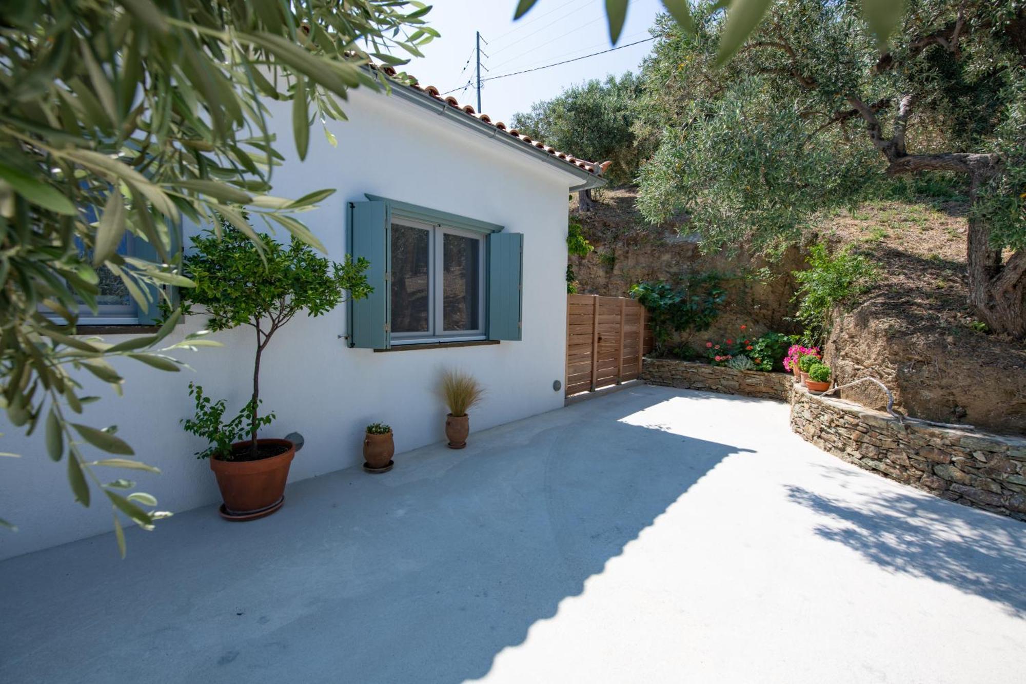 Avgi Villa Glossa Luaran gambar